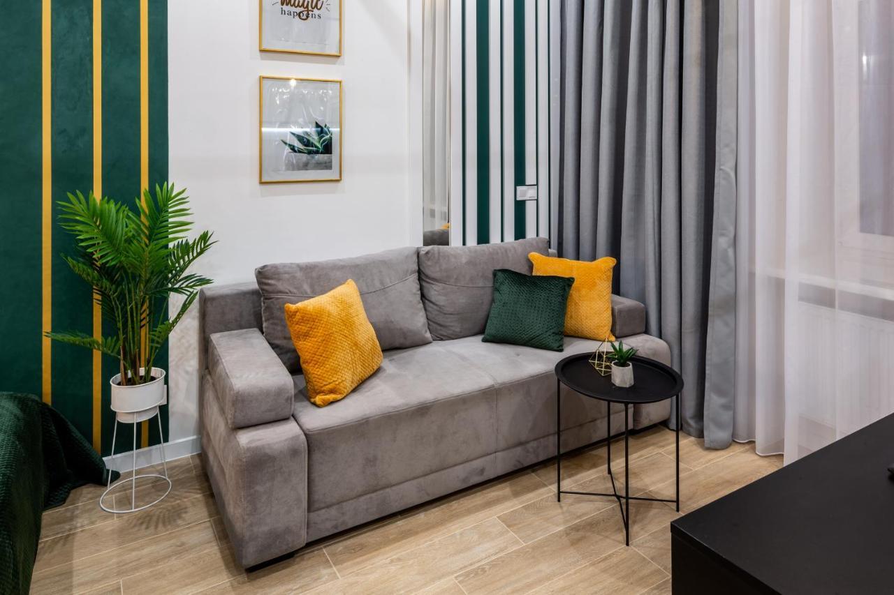 Emerald Lux Apartment. Liveinlviv